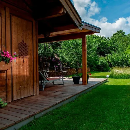 Petra Stockl Apartman *
