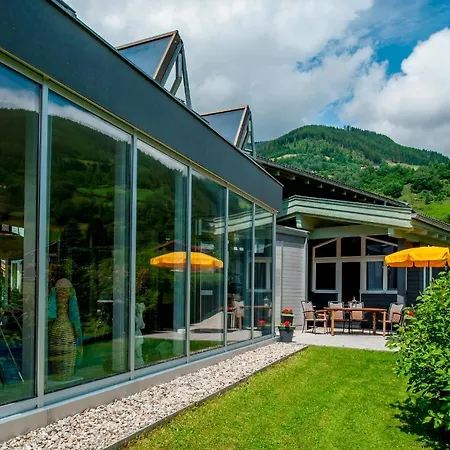 Petra Stockl Apartman *